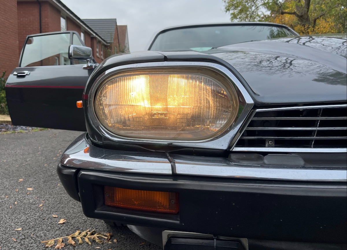 1990 Jaguar XJS Image 7